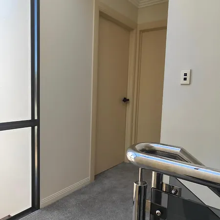 Vegans On Lillington Apartment Auckland Exterior photo